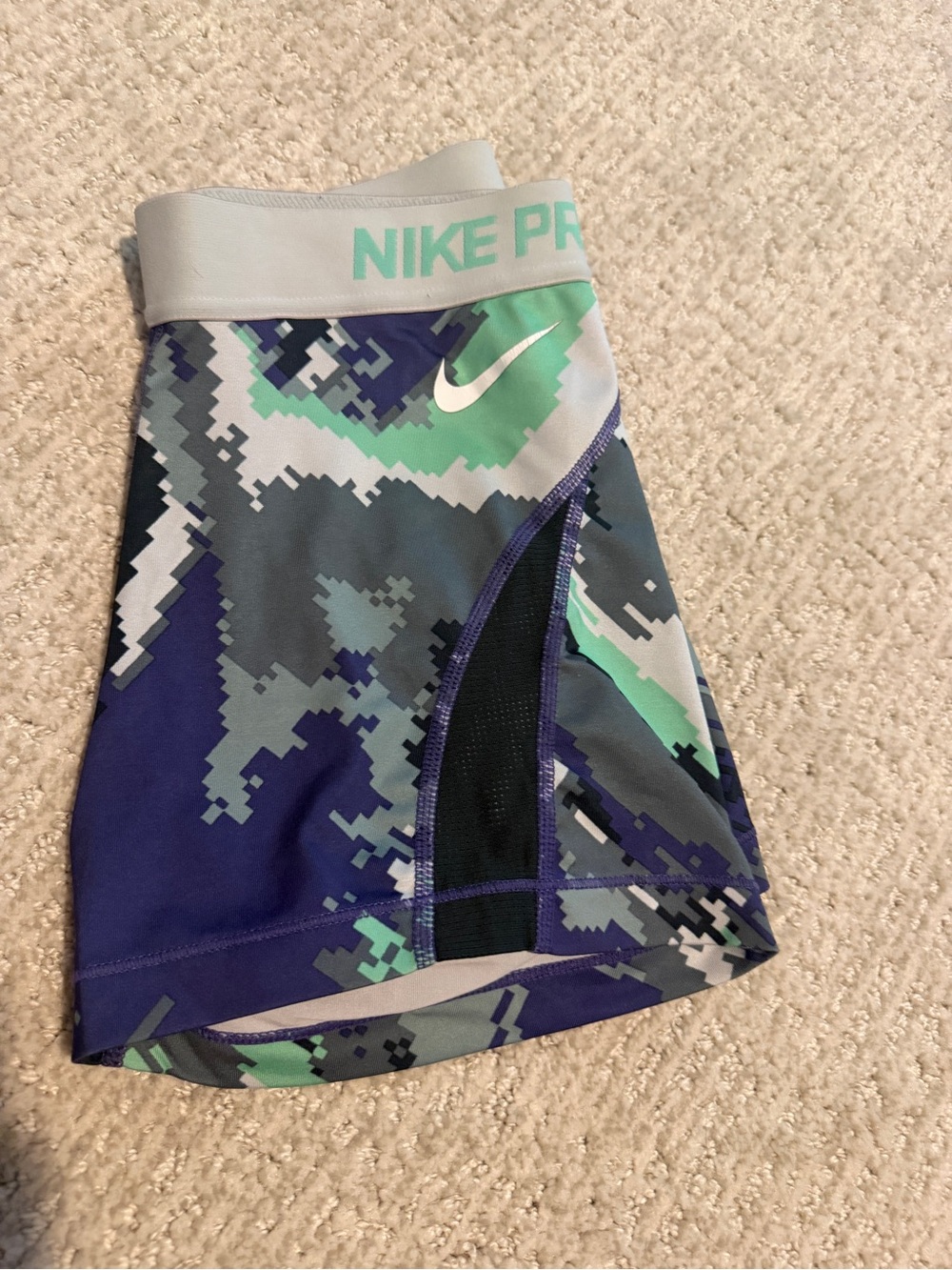 Nike Pro Compression Shorts - Assorted Colors Bundle - Picture 7 of 7